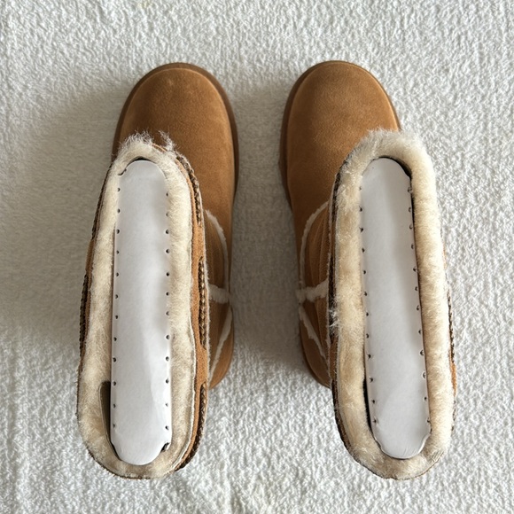 UGG Women’s Classic Short Shearling Braid Boots - Picture 6 of 16